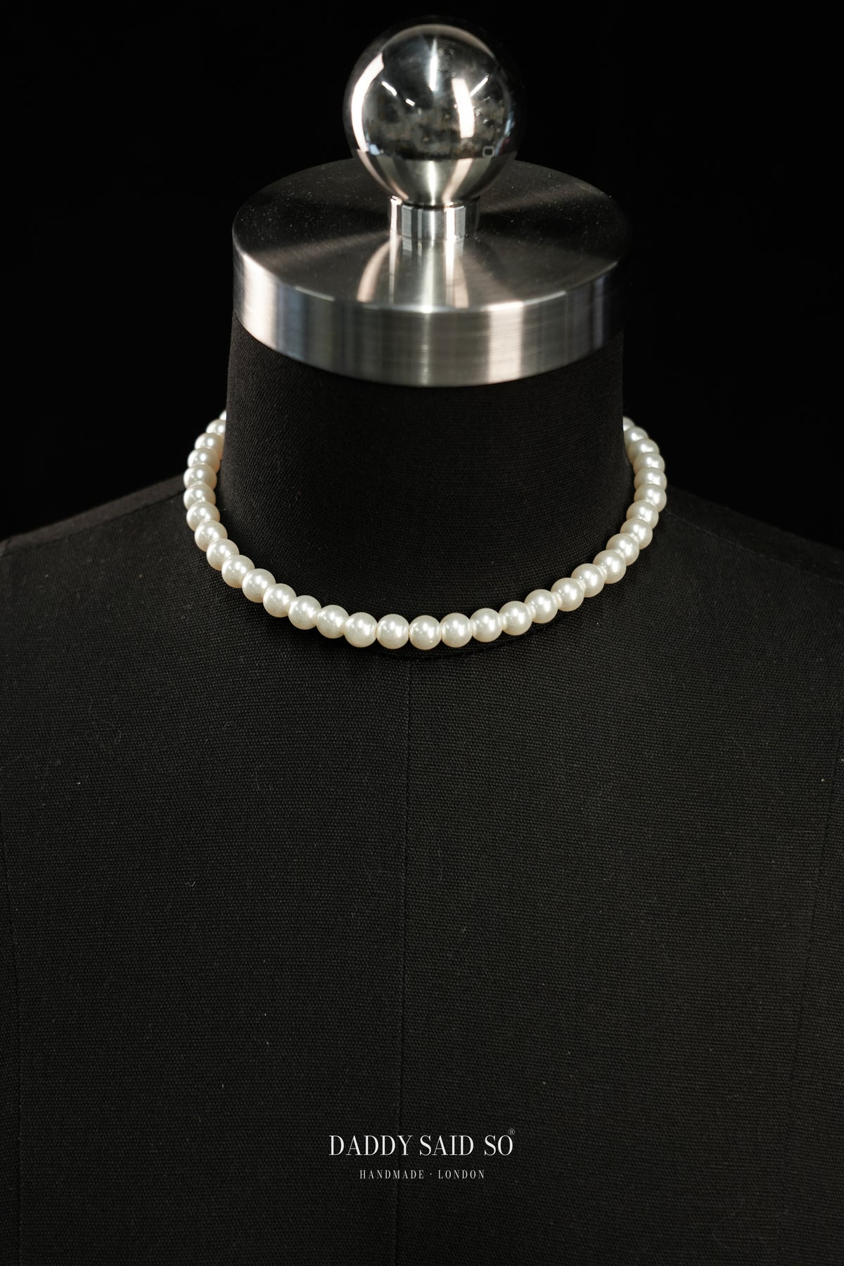 The Pearl Thorn Choker