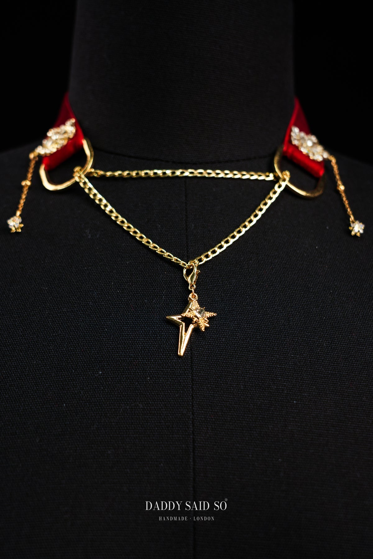The Snowflake Velvet Choker