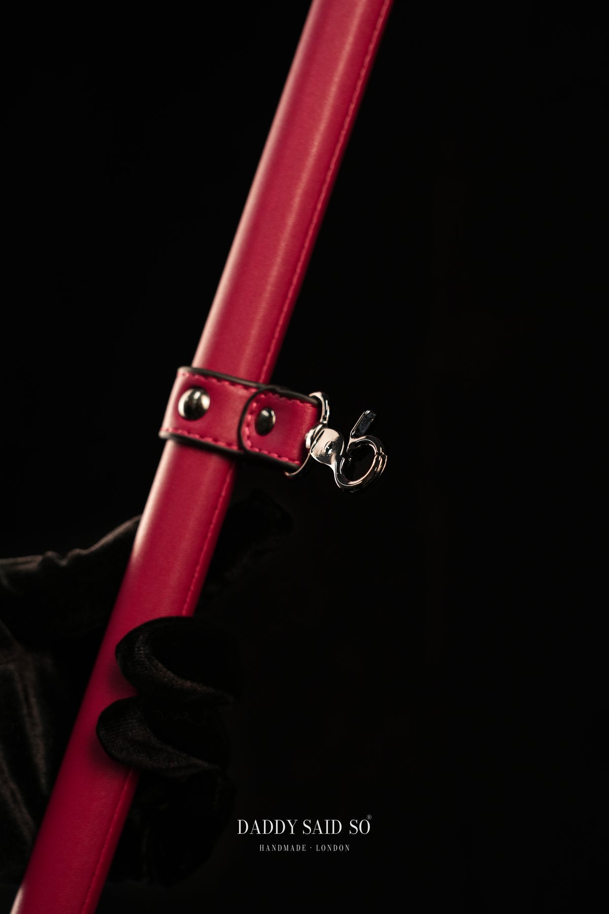 The Dragon Fruit Leather Spreader Bar Set