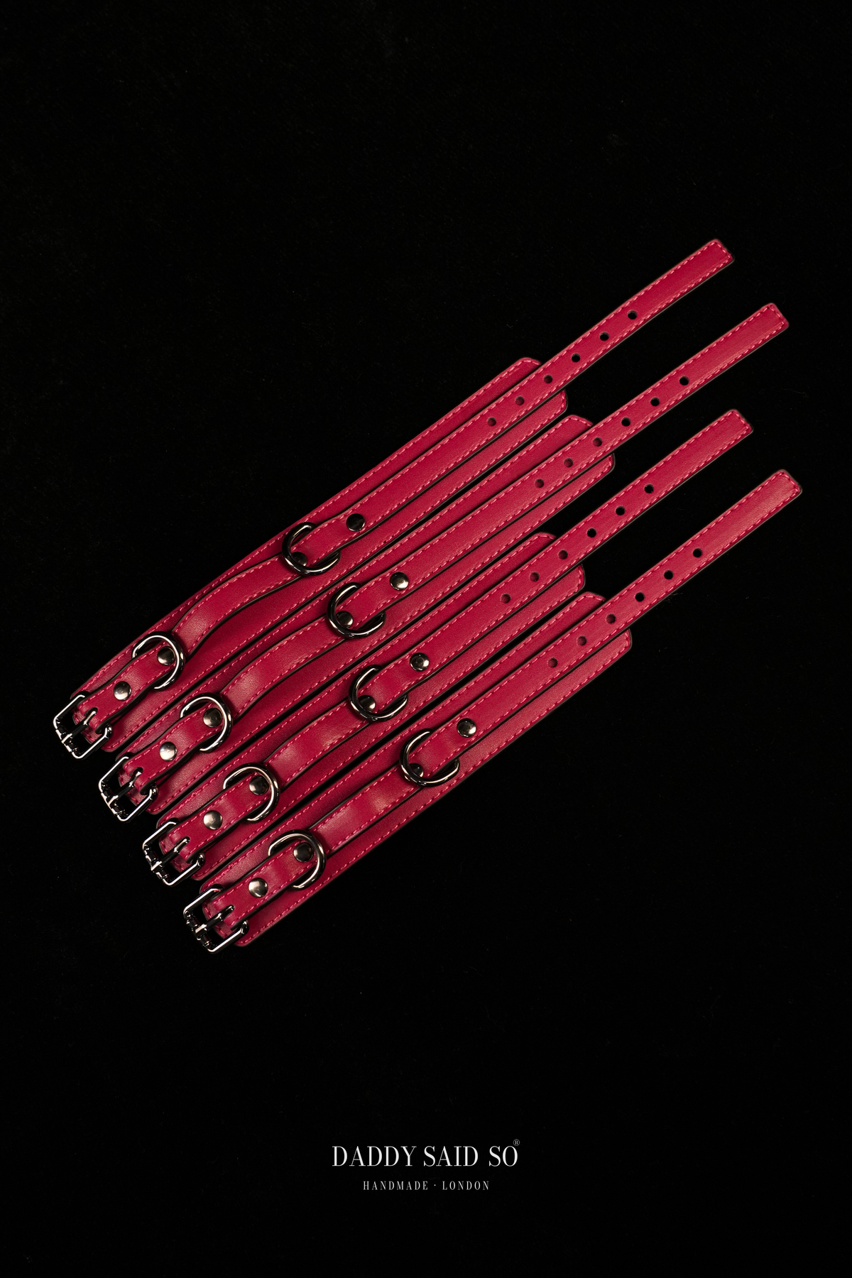 The Dragon Fruit Leather Spreader Bar Set