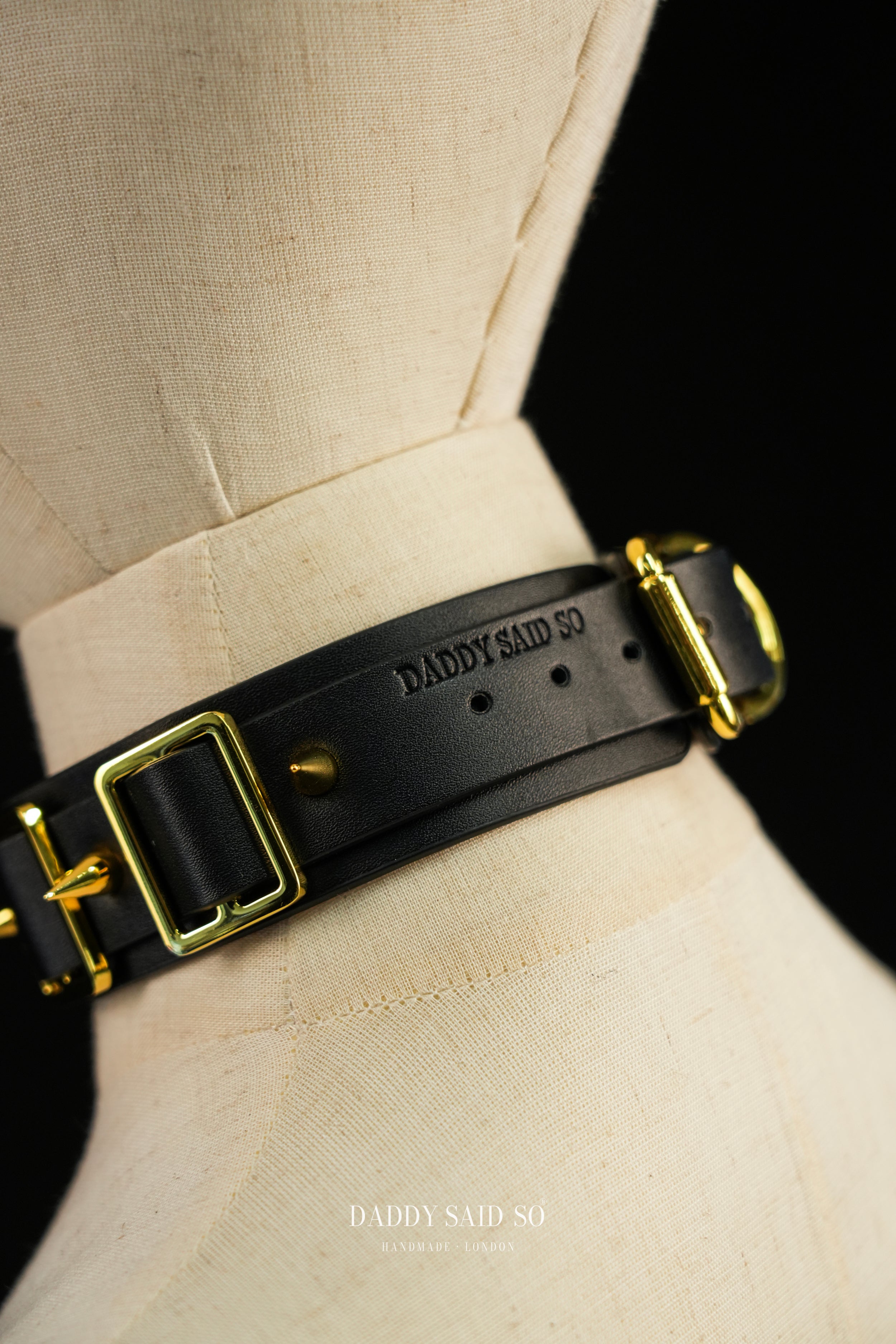 Gilded Spike Collar