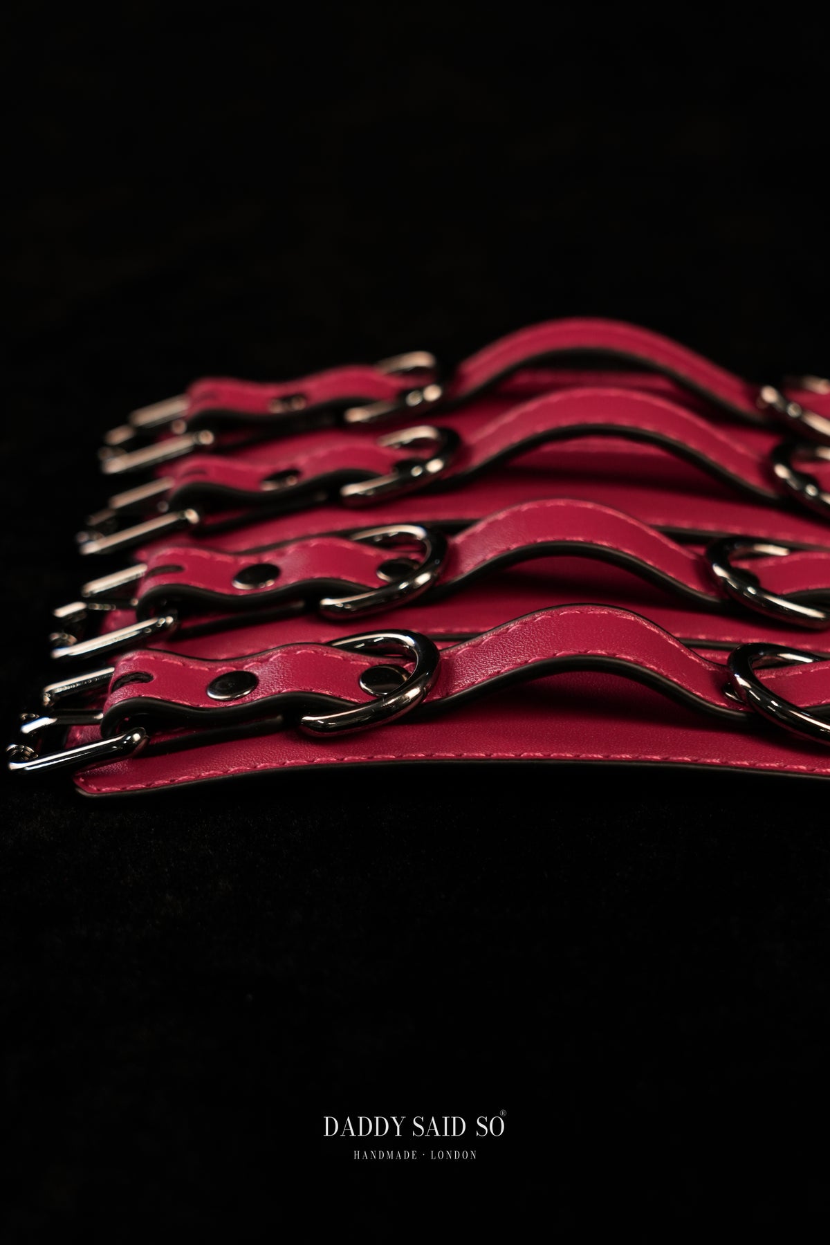 The Dragon Fruit Leather Spreader Bar Set