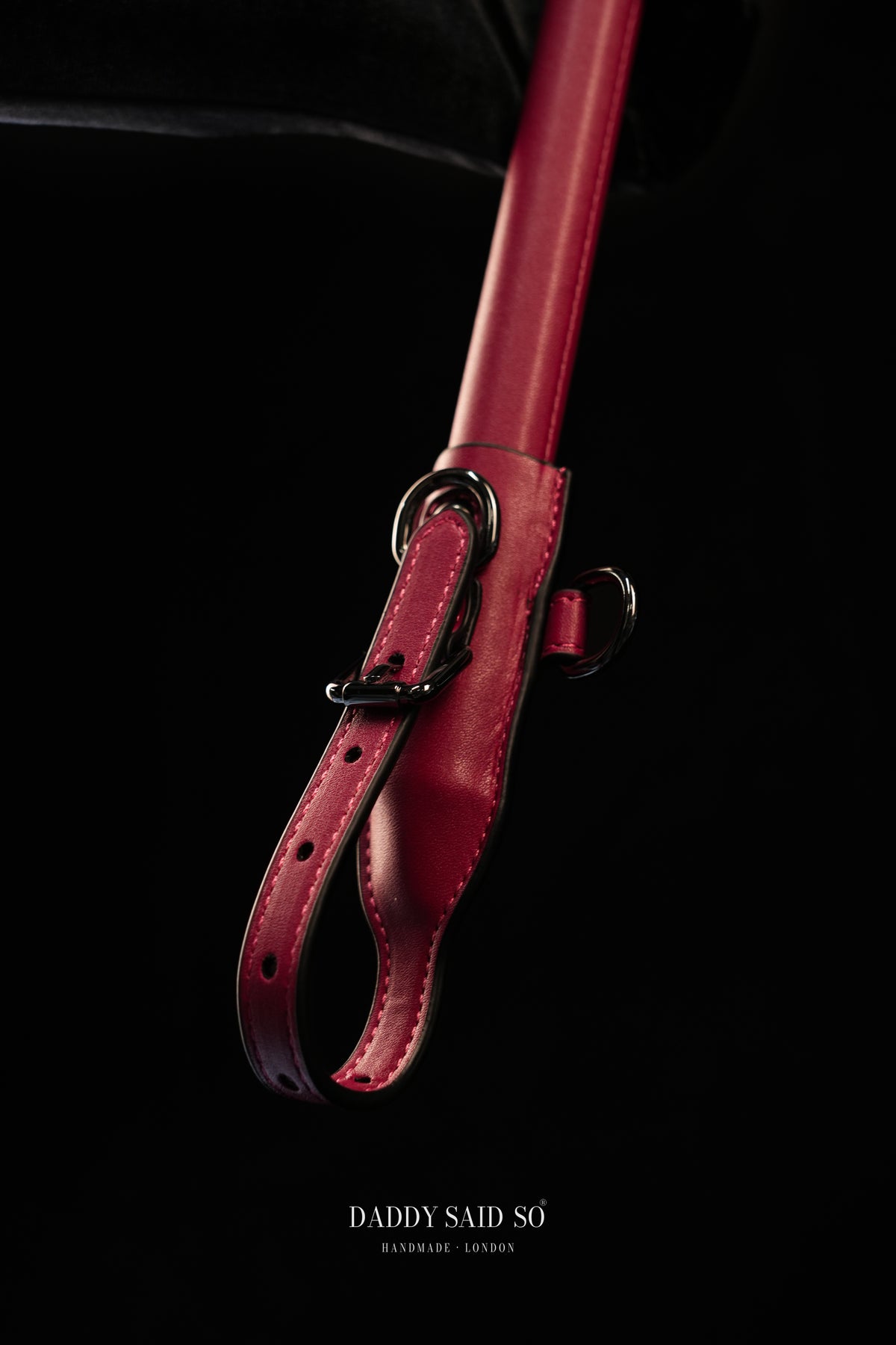 The Dragon Fruit Leather Spreader Bar Set